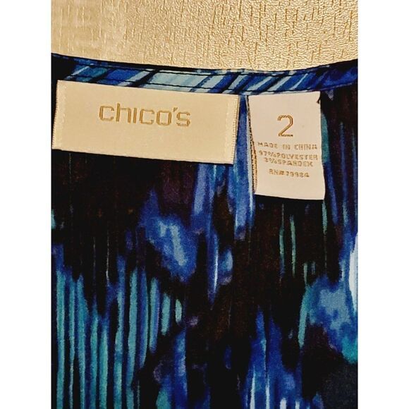 Chicos 2 Sleeveless Blouse Large 12 Shades Of Blues Satin Feel Shell Tank Top - Picture 4 of 4